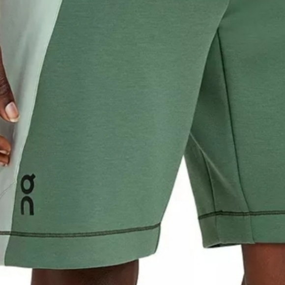 On movement  shorts sz medium  green nwt. - Picture 6 of 6